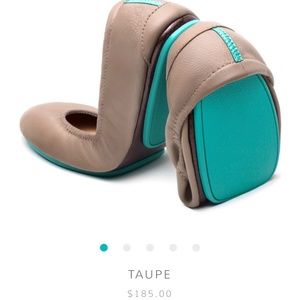 Tieks by Gavrieli Classi Taupe size 7 NWOT!